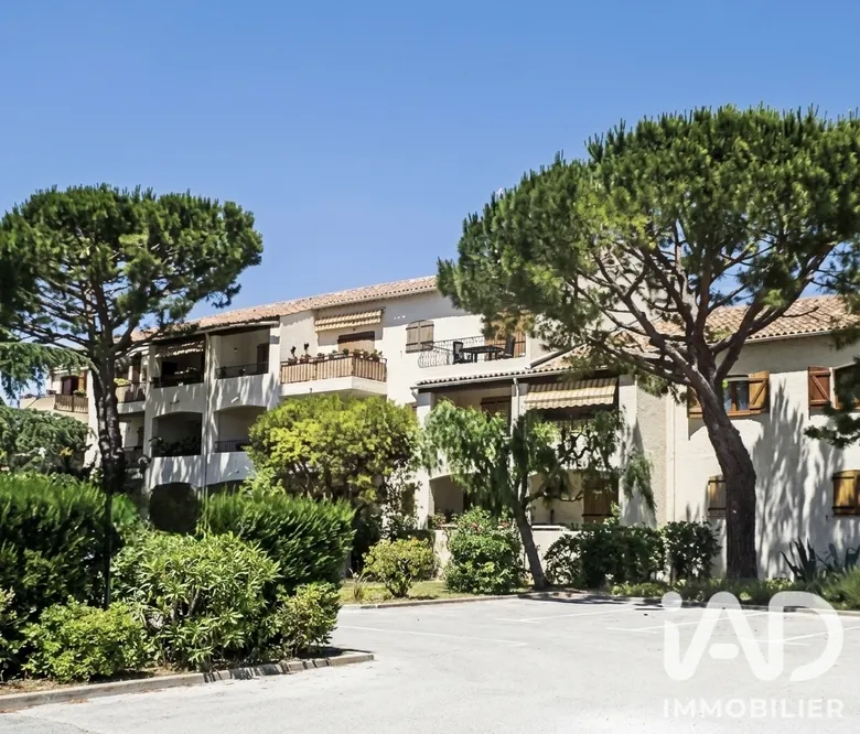 Appartement 2 pièces 50 m² · à Saint-Cyr-sur-Mer · 50 m² · 249 000 €