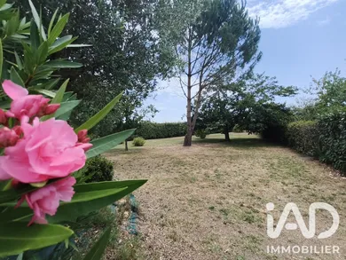 Village house in Haut-Mauco (40280)