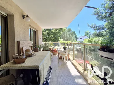 Apartment in Pau (64000)