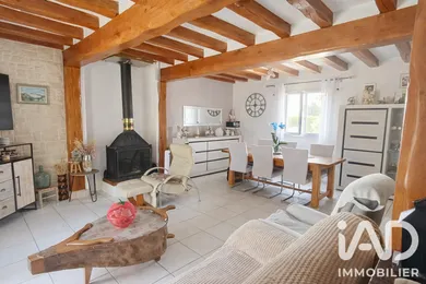 Maison traditionnelle à Quittebeuf (27110)
