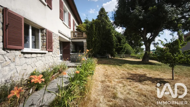 Maison 7 pièces 238 m² · à Craponne-sur-Arzon · 238 m² · 249 200 €