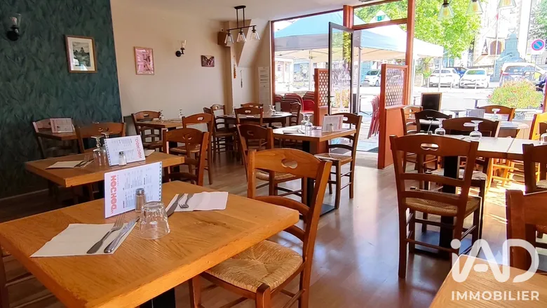 Crêperie, Pizzeria​ à Saint-Aubin-du-Cormier (35140) · 118 m² · 132 000 €