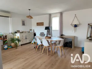 Appartement à Hyères (83400)