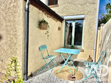 Maison à Thomery (77810)