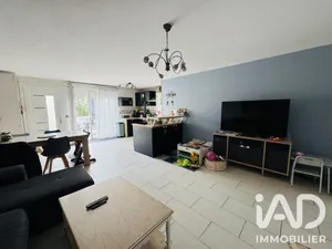 House in Le Mesnil Saint Denis (78320)