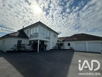 Maison traditionnelle à Bénéjacq (64800)