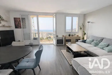 Appartement à Nice (06100)