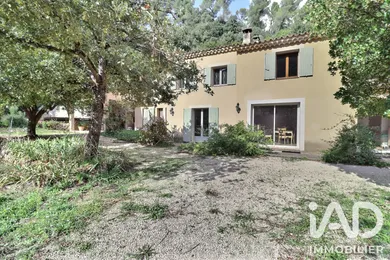 Park home in Cuges-les-Pins (13780)