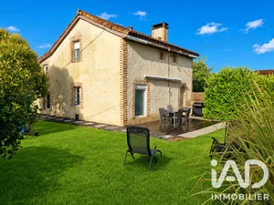 Maison de campagne à Lizant (86400)