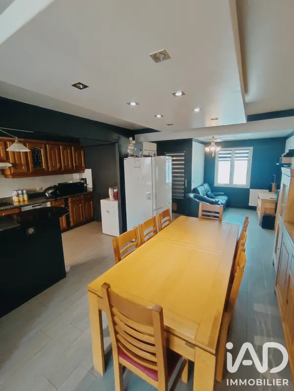 Maison de ville à Roissy-en-France (95700) photo 2