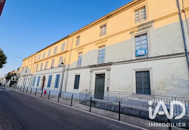 Appartement à Fontvieille (13990)