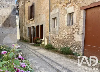 Village house in Saint-Jean-de-Côle (24800)