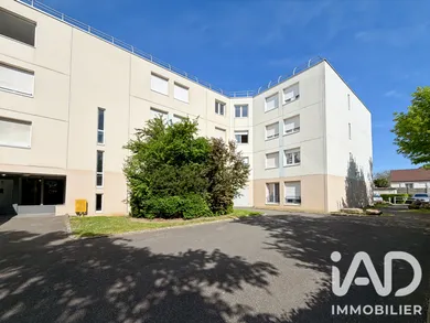 Apartment in Melun (77000)