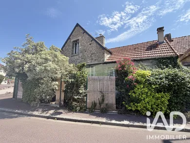 Maison à Créances (50710)