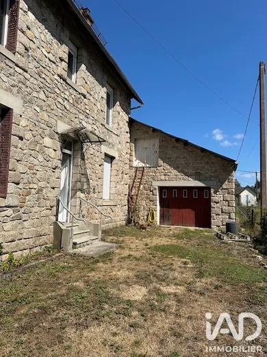 Maison à Saint-Priest-de-Gimel (19800)