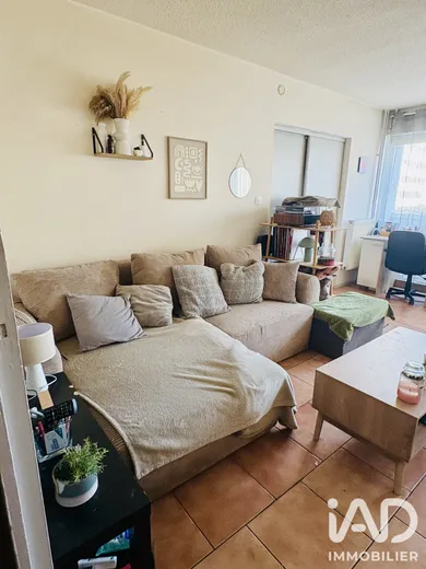 Apartment in La Rochelle (17000)