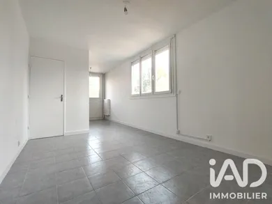 Appartement à Les Ulis (91940)