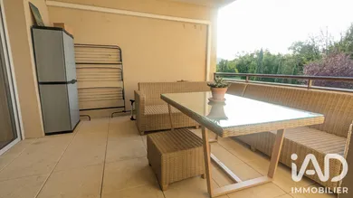 Appartement à Oppède (84580)
