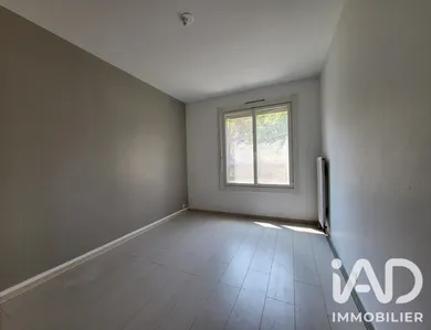 Apartment in Gennevilliers (92230)