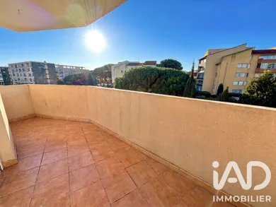 Appartement à Fréjus (83600)