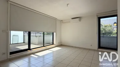 Apartment in Troyes (10000)