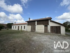 Maison de village à Saint-Christoly-de-Blaye (33920)