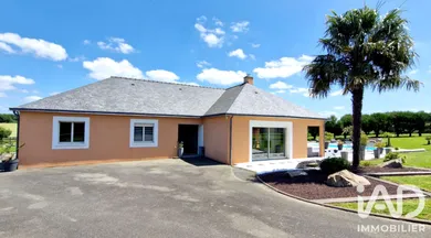 House in Laval (53000)