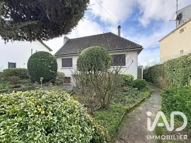 House in Montfermeil (93370)