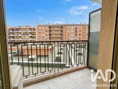 Apartment in Vence (06140)