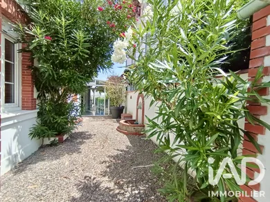 Townhouse in Tarbes (65000)