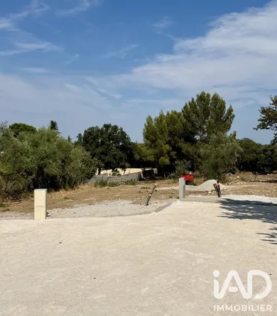Terrain à bâtir à Nîmes (30900)