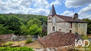 Maison de village à Bellefont-La Rauze (46090)