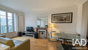 Apartment in Clichy (92110)