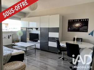 Apartment in Bordeaux (33000)