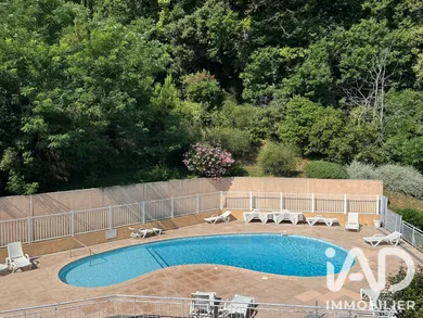 Appartement à La Garde-Freinet (83680)