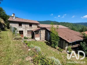 Farm in Pailharès (07410)