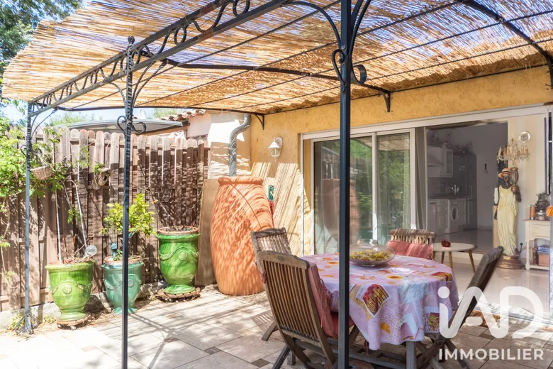 Maison 3 pièces 73 m² · à Grasse · 72,8 m² · 389 000 €