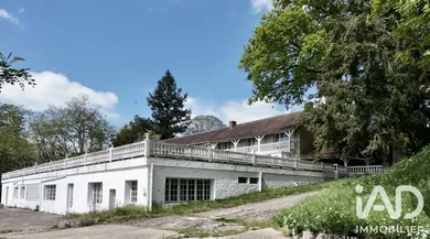 Domain in Montfort-l'Amaury (78490)