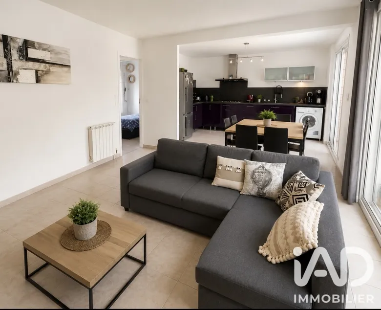Appartement 3 pièces 53 m² · à Sanary-sur-Mer · 53 m² · 345 000 €