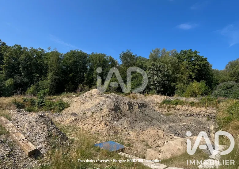 Terrain à bâtir à Monthermé (08800) · 51 000 €