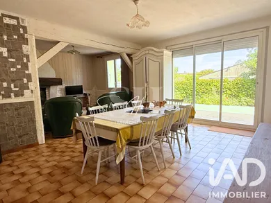 Maison traditionnelle à Bazoches-lès-Bray (77118)