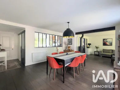 Maison à Les Loges-en-Josas (78350)