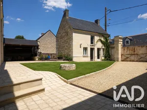 Traditional house in Chinon (37500)