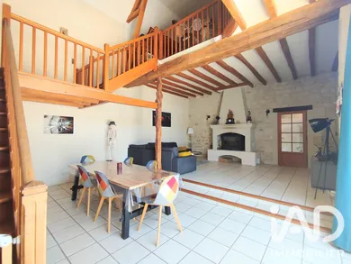 Maison traditionnelle à Chinon (37500)