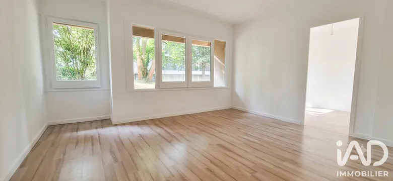 Appartement 2 pièces 41 m² · à Fresnes · 40,7 m² · 160 000 €