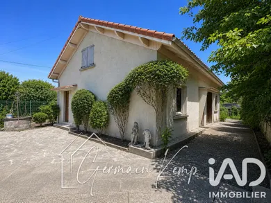House in Les Abrets (38490)