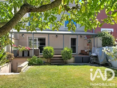 Maison à Clamart (92140)