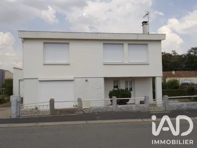 Maison à Le Poiré-sur-Vie (85170)