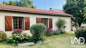 Pavillon à Saint-Pierre-de-Clairac (47270)
