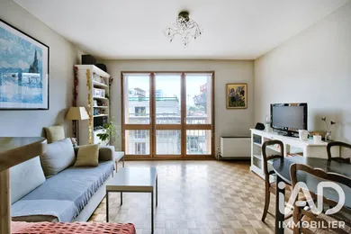 Apartment in Villeurbanne (69100)